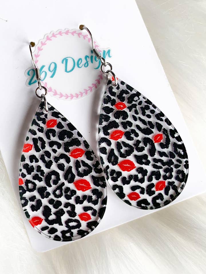 Imprimé léopard et lèvres pour la vente par 269 Design