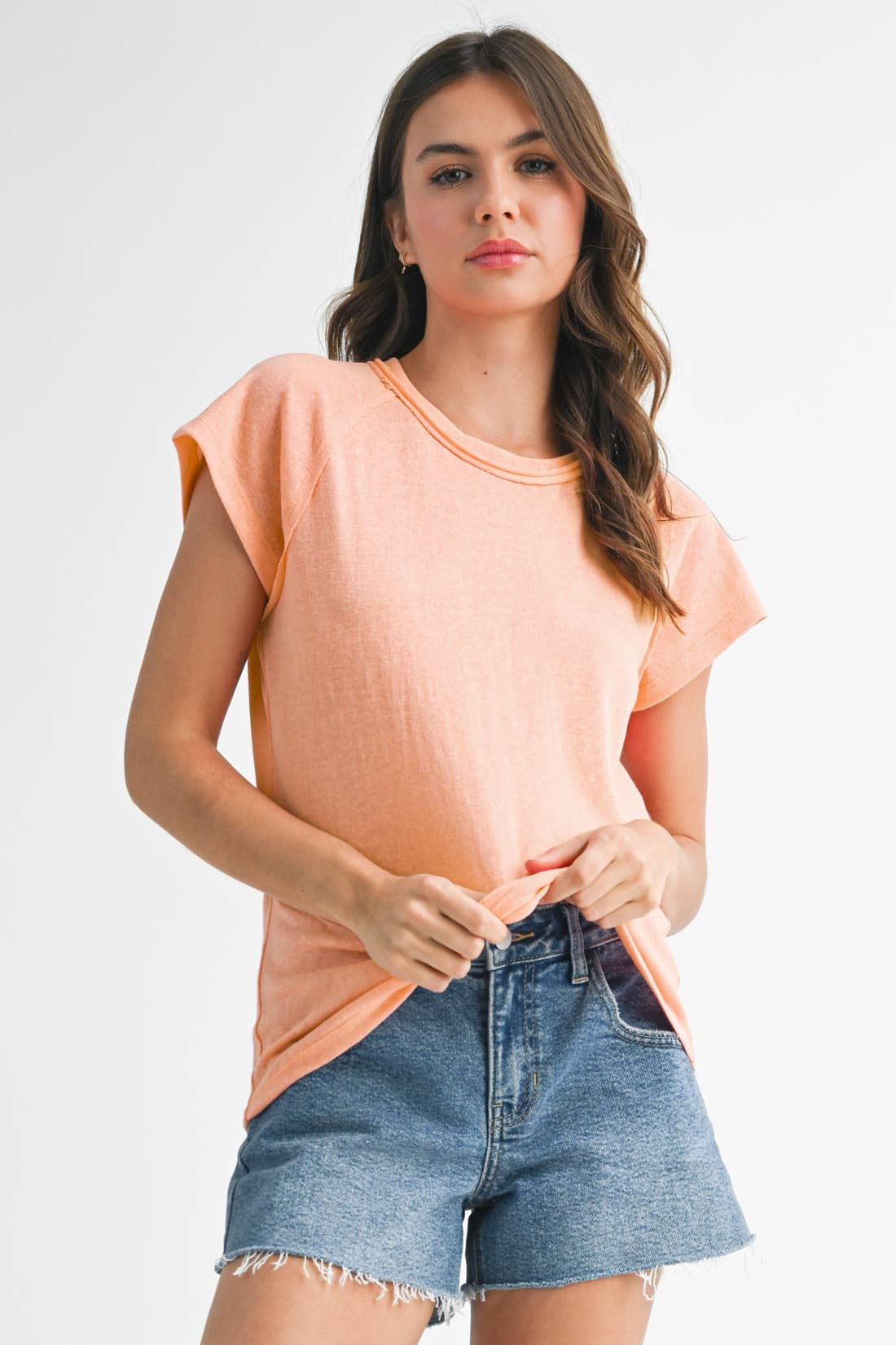 AEMI + CO - Wholesale T-Shirt - Women's - 8369FN Ivy Tee32