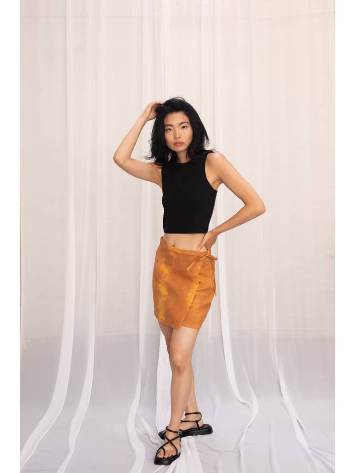 OY A – Saia - Mulher por atacado – OY A LAB: Saia envolvente de linho laranja açafrão7