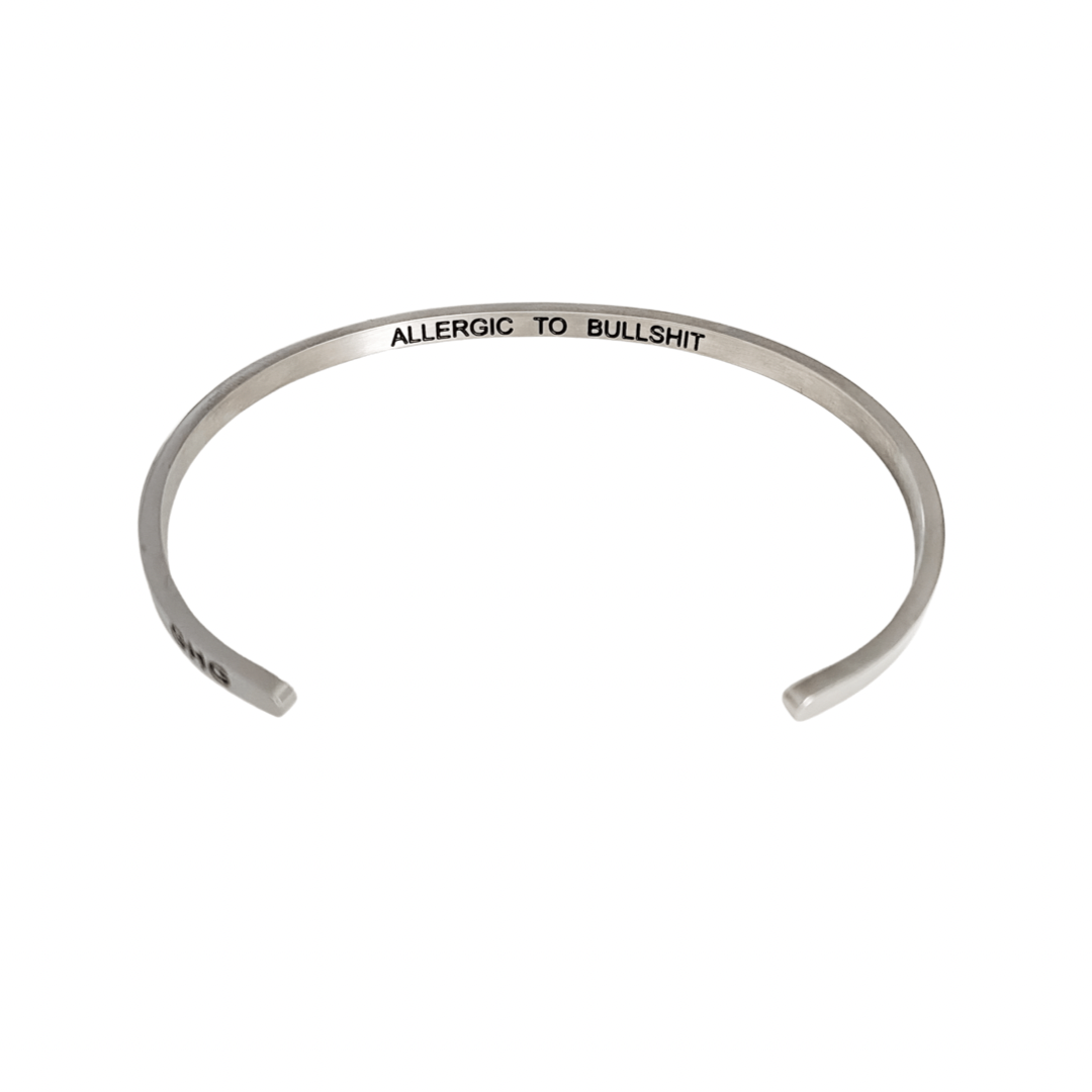 Glass House Goods - Vendita all'ingrosso Bracciale a polsino - ALLERGICO ALLE STRONZATE0