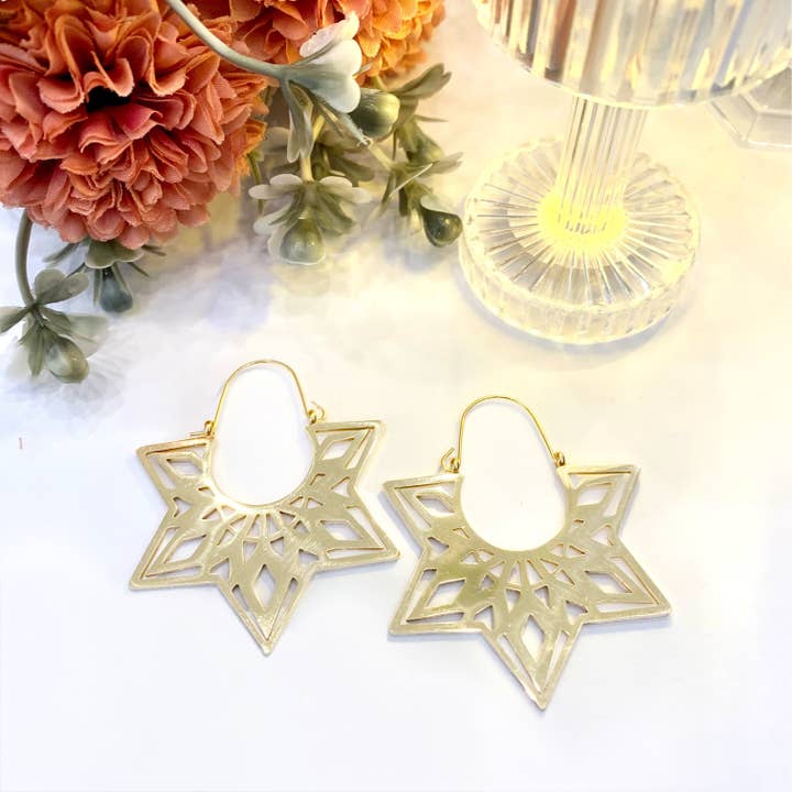 Atisha Spiritual Shop – Großhandel Ohrhänger – YOGA KUNDALINI OHRRINGE ~ Stilisierte Edelstahlringe mit Unaalome- und Lotussymbol1