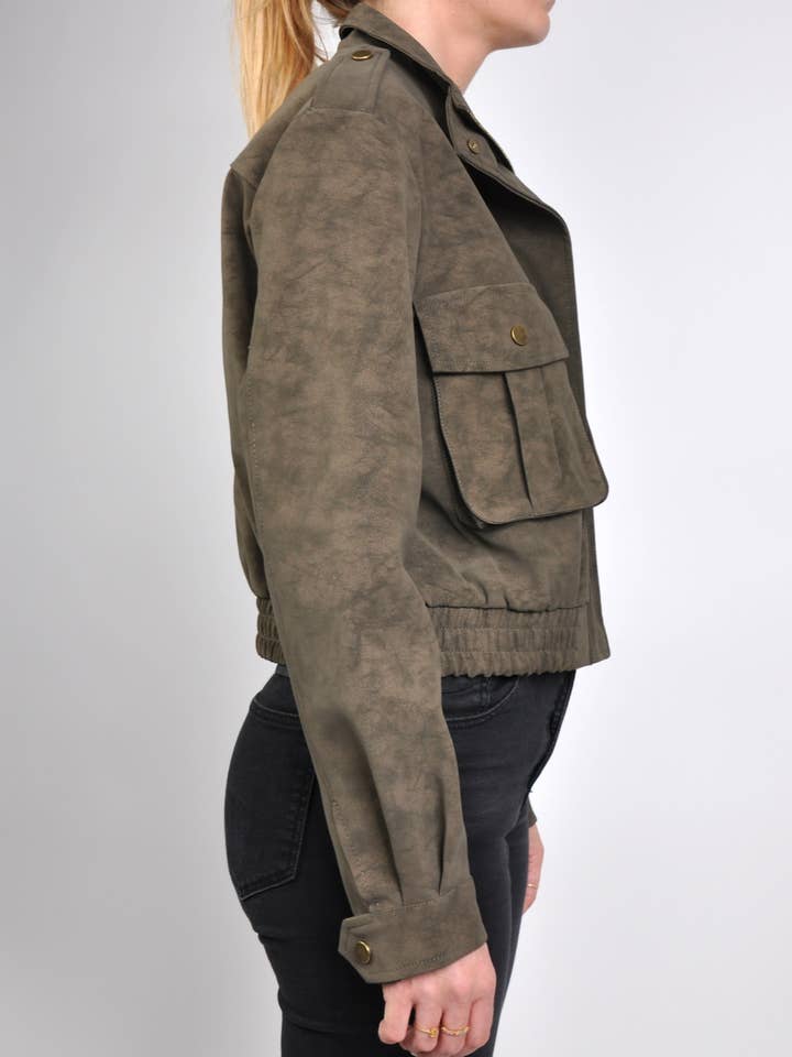 KZELL PARIS - Wholesale Jacket - Women's - WATERPROOF SUEDE-EFFECT SHORT JACKET1