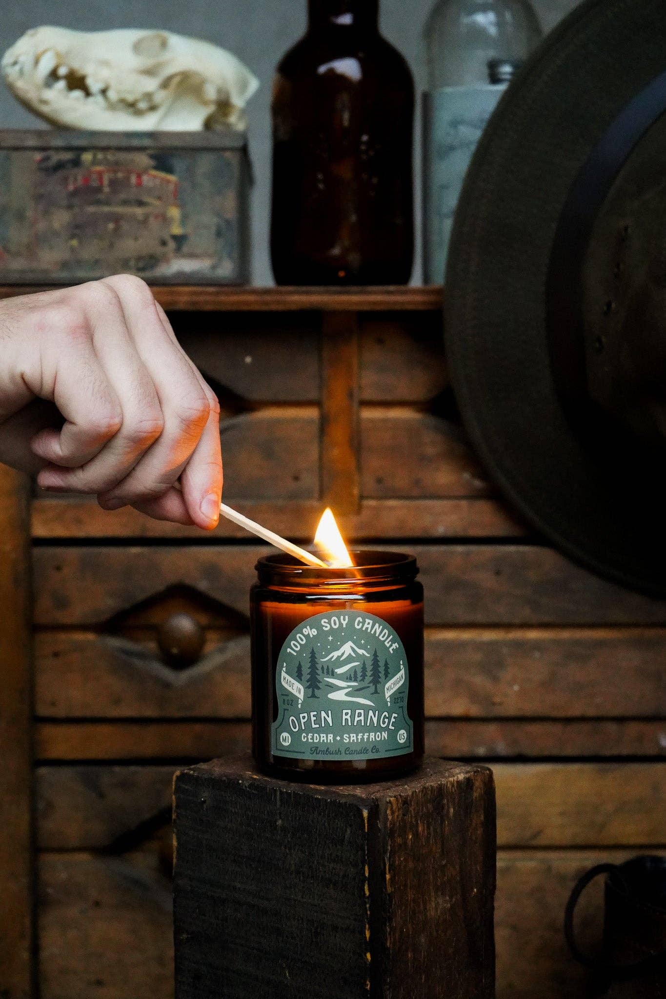 Ambush Candle Co. - Wholesale Jar/Filled Candle - Open Range | Cedar + Saffron 8oz Soy Candle5