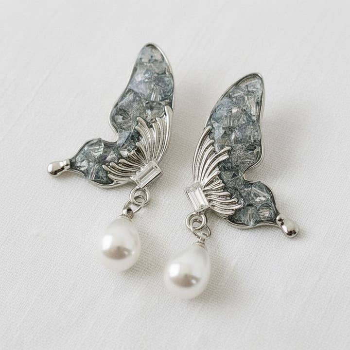 Ellemadera - Wholesale Dangle Earrings - Vintage Inspired Blue Butterfly Stud Earrings1