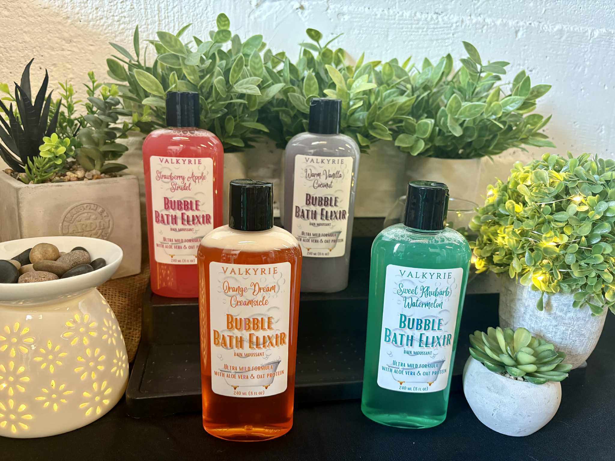 Valkyrie Global - Wholesale Bubble Bath - Bubble Bath Elixir - Strawberry Apple Strudel1