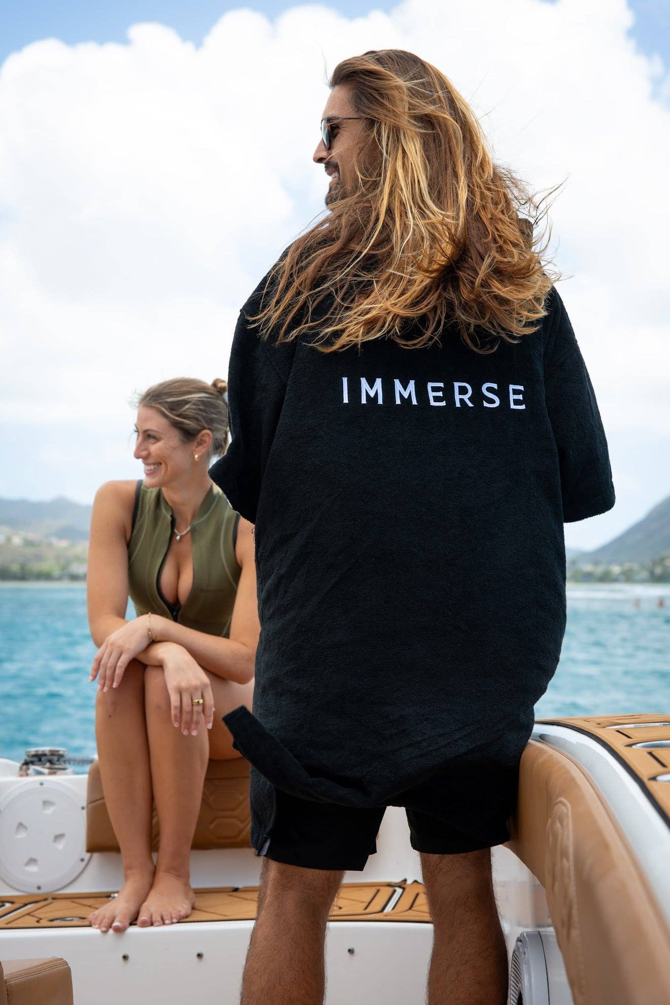 Immerse - Wholesale Poncho - Women's - Surf Poncho3