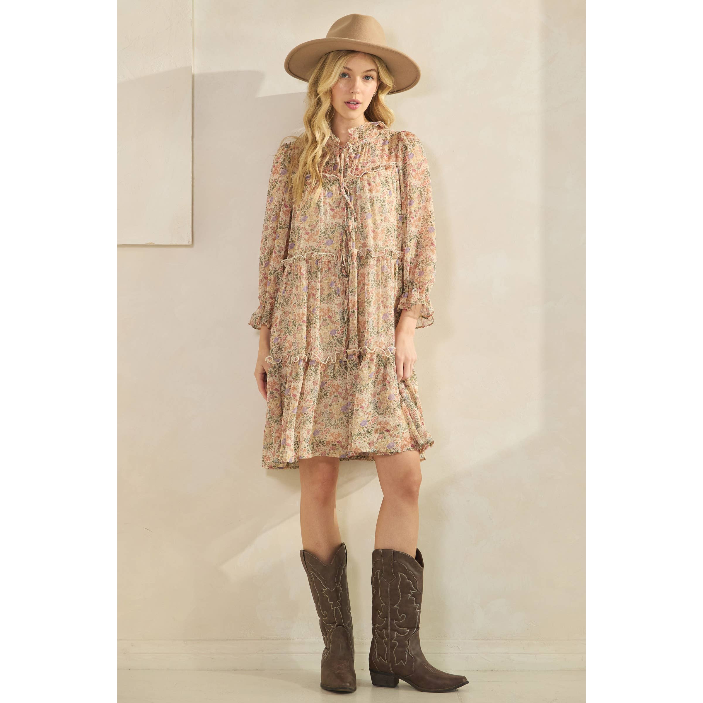 Sage + Fig - Wholesale Dress - Women's - VINTAGE-INSPIRED FLORAL TIERED RUFFLE DRESS (SD7768)16