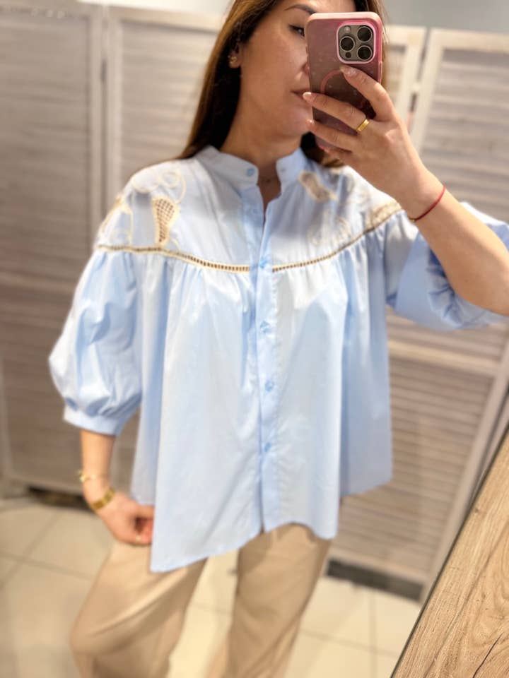 Puff sleeve blouse for wholesale by VICTORIA&ISAAC