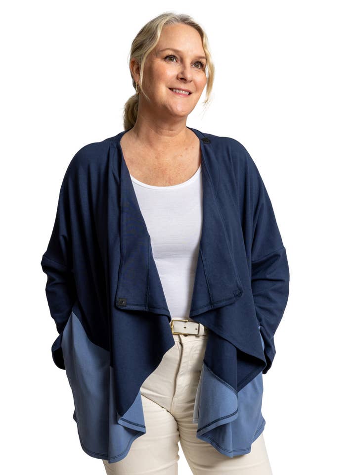 Camisa Envolvente Colorblock em Azul por atacado de KickIt Pajamas