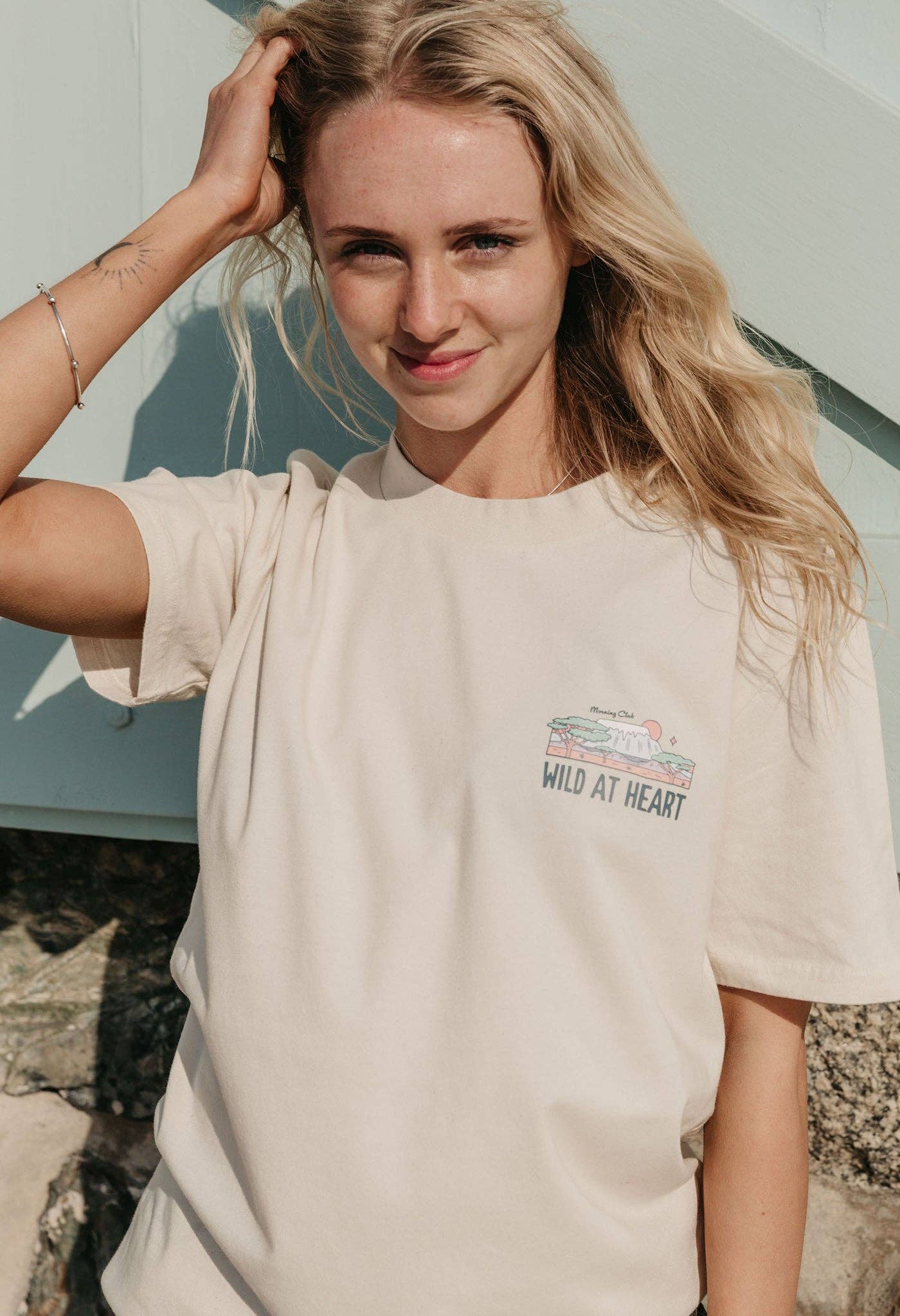 Morning Club Clothing – wholesale T-shirt (graphic) – unisex – Wild At Heart Organic Cotton T-Shirt2