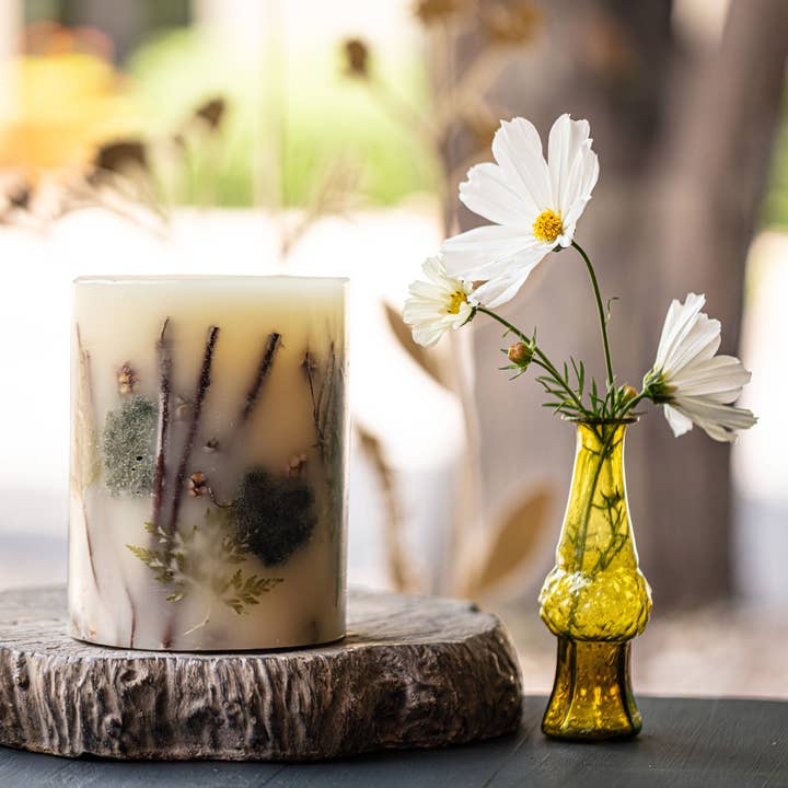 Rosy Rings - Wholesale Pillar Candle - Forest Small Round Botanical Candle