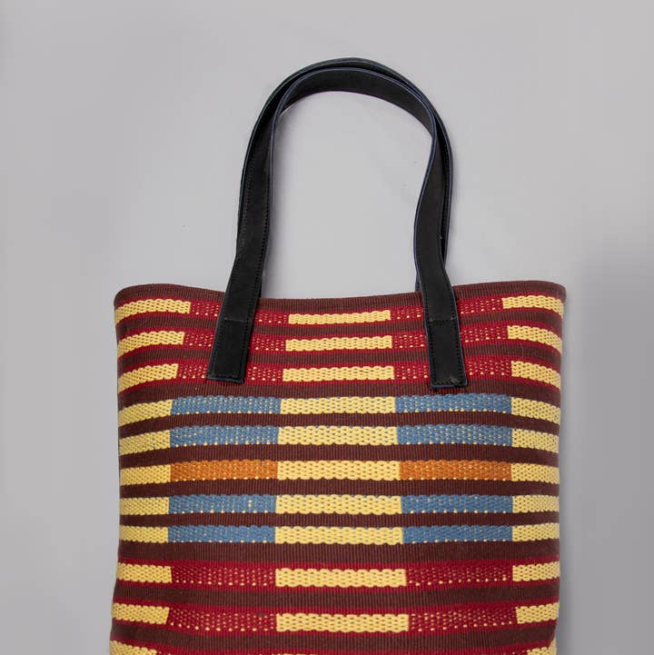 Awamaki - Wholesale Tote Bag - Women's - Woven Zip Tote0