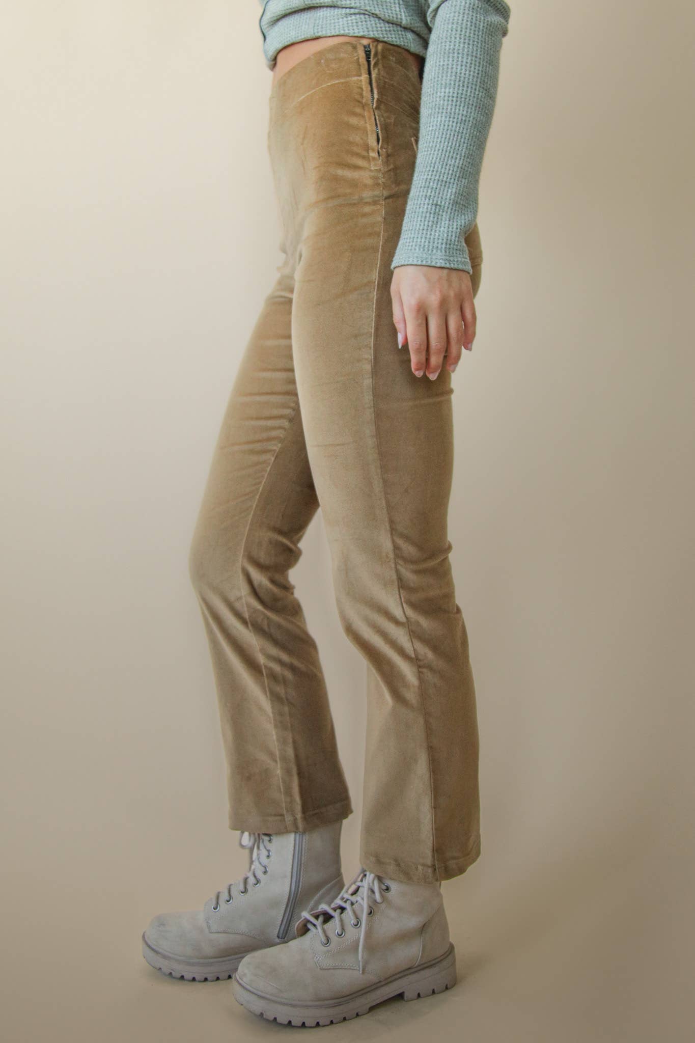 VERY J - Vente Pantalon – femme - NP70562-Pantalon en velours à coupe botte avec poches arrière5