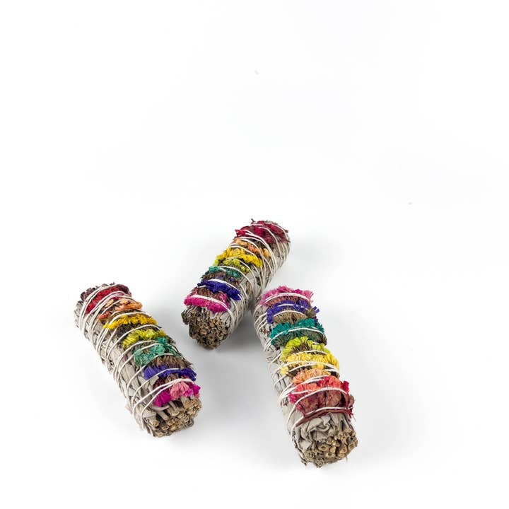 GREENROOTS USA LLC - Wholesale Sage Bundle - 7 Chakra Sinuata Flower White Sage 4" Organic Grown In Cali12