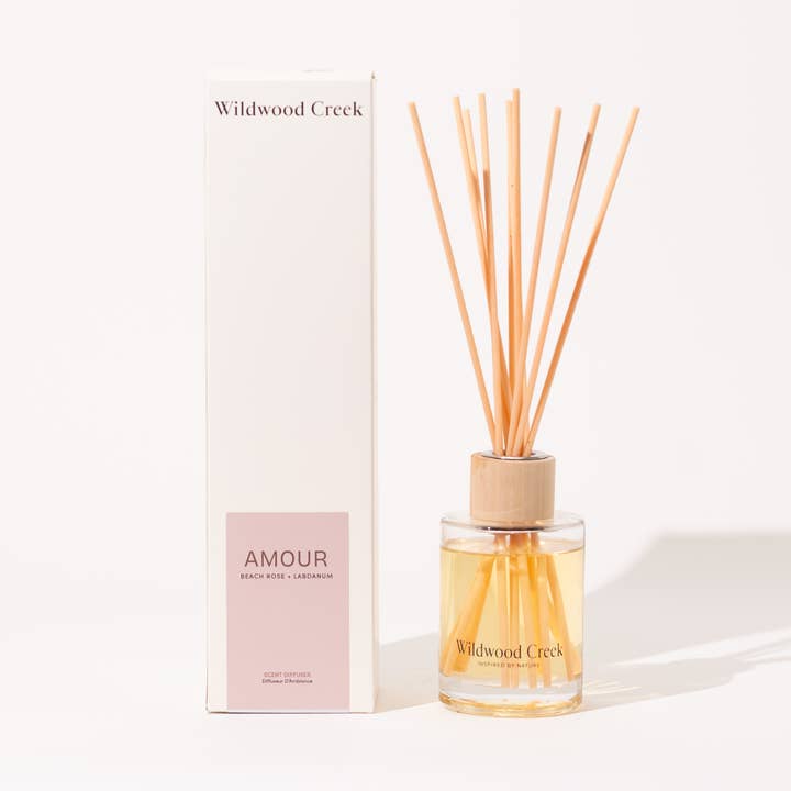 Diffuseur de parfum Amour Natural Reed I édition limitée pour la vente par Wildwood Creek