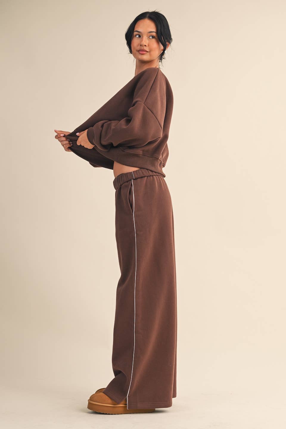 KIMBERLY C - Wholesale Sweatshirt - Women's - Cozy Fleece Oversized Crewneck Sweatshirt34