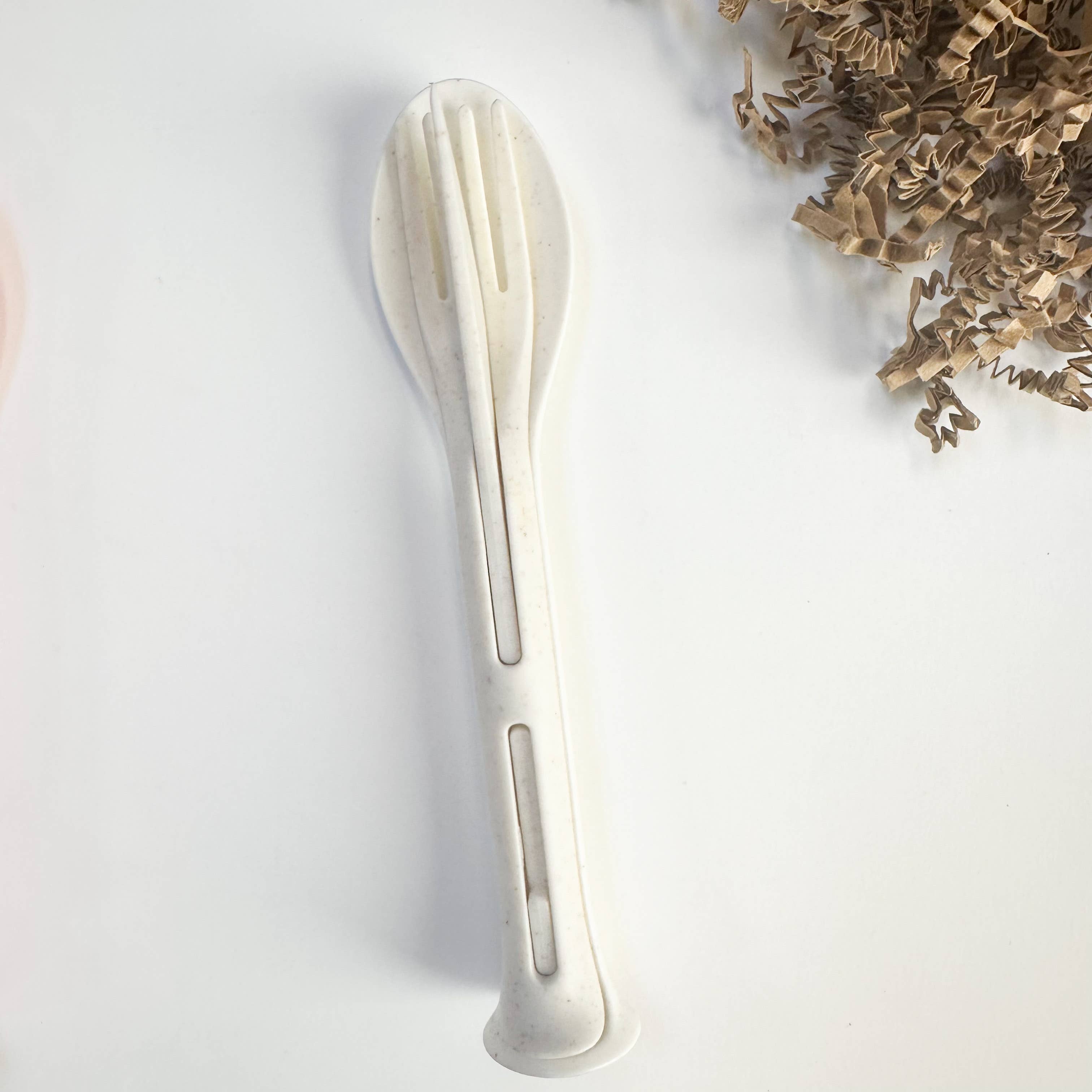 Smile Boutiques - Wholesale Assorted Cutlery Set - Eco-Friendly Wheat Straw Cutlery Set 4