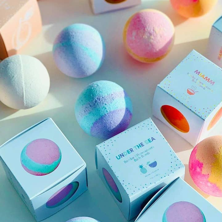 Caprice & Co - Wholesale Bath Bomb/Fizz - Funky - Bath Bombs