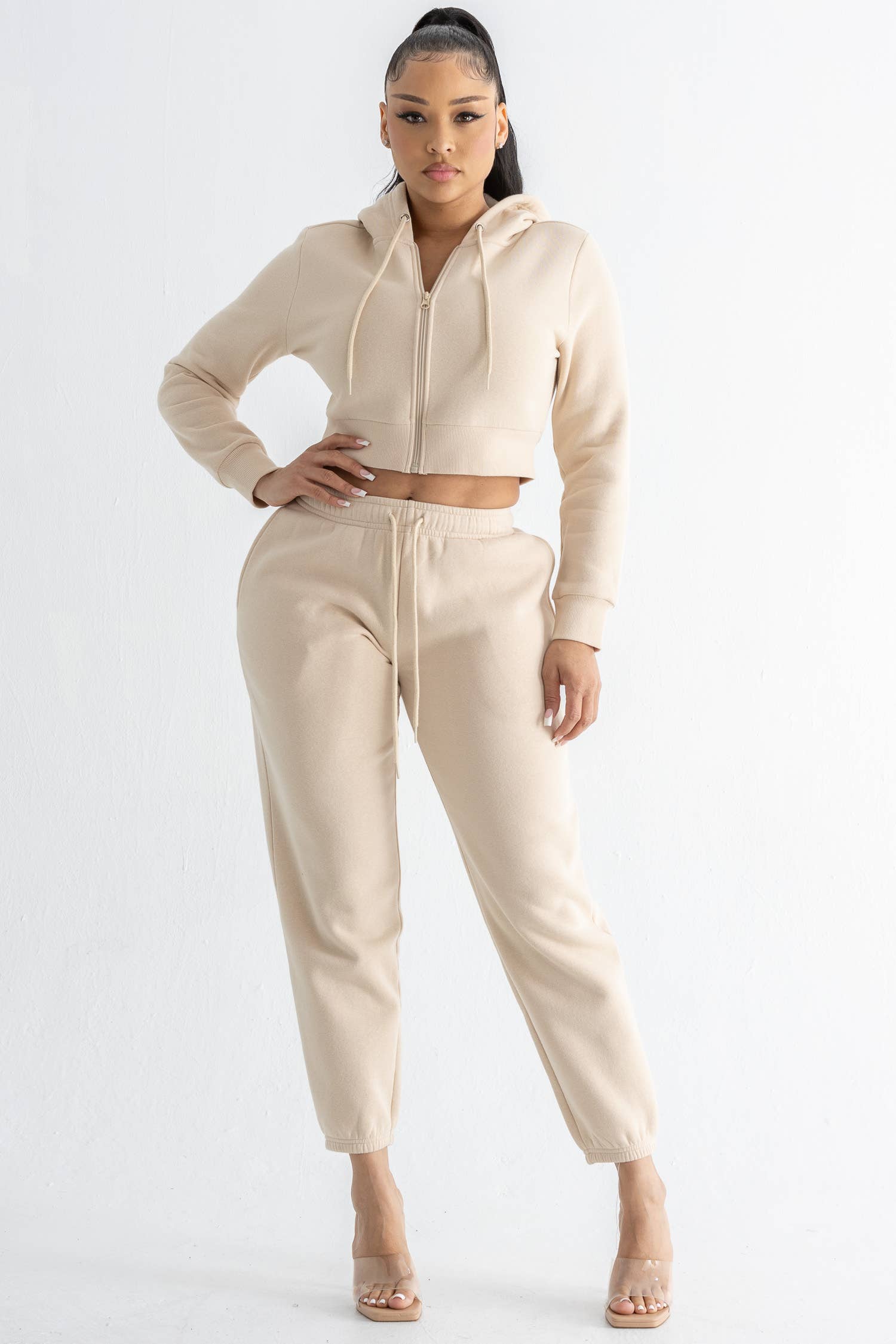 Boswell - Vente Ensemble haut et pantalon (PAS d'intérieur) - Femme - ENSEMBLE HAUT COURT ET PANTALON DE SURVÊTEMENT À CAPUCHE EN POLAIRE ÉPAISSE16