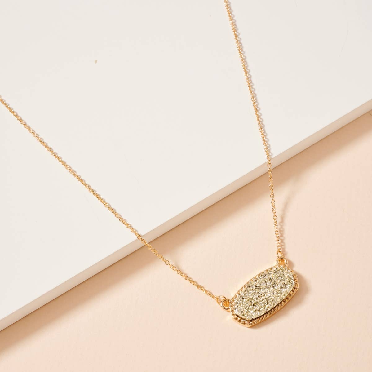 Lilla Haven - Wholesale Pendant/Charm Necklace - Druzy Stone Charm Short Necklace16
