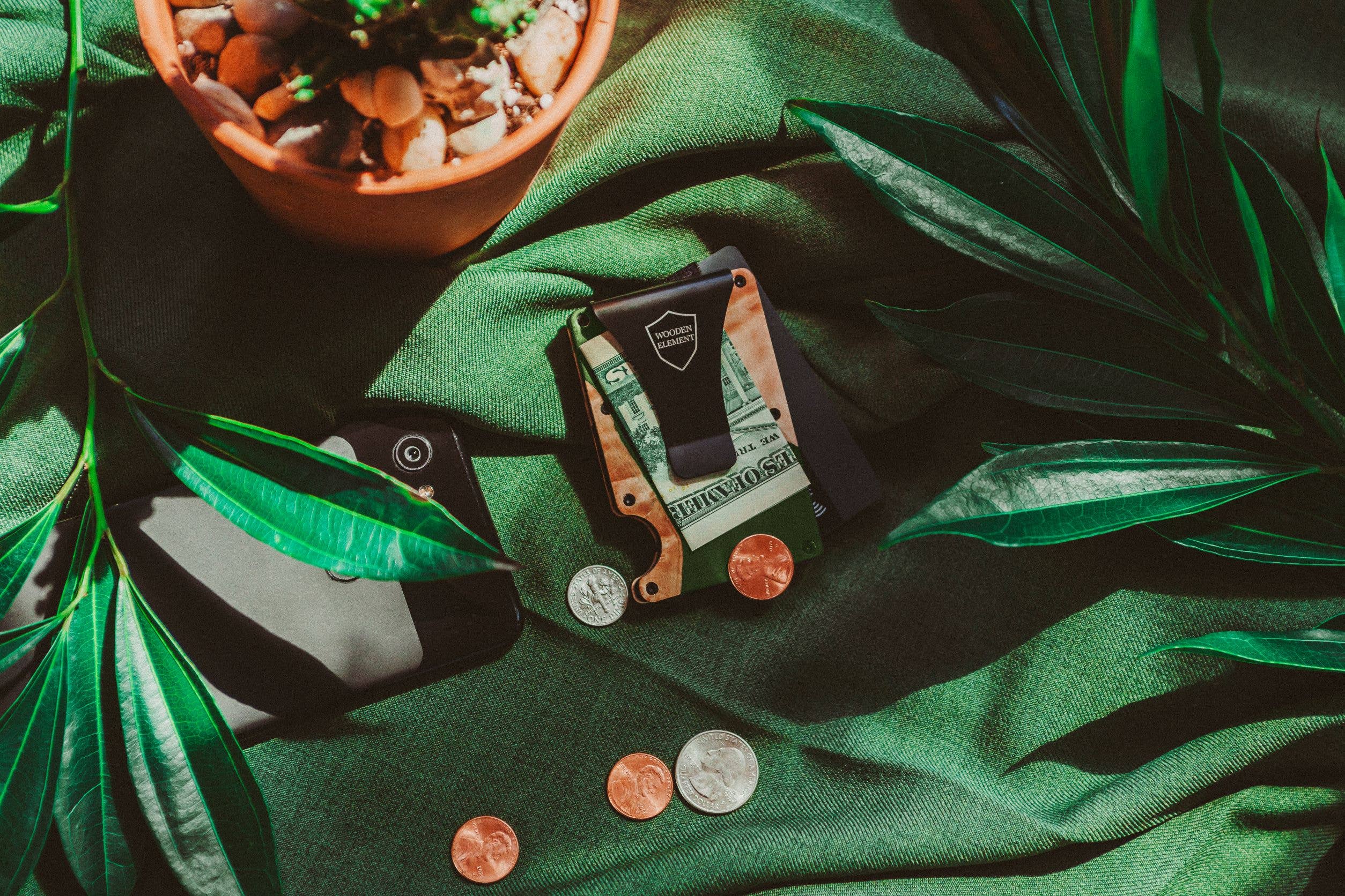 Wooden Element - Vente Portefeuille – unisexe - Portefeuilles intelligents en bois/résine - lot assorti de 1178