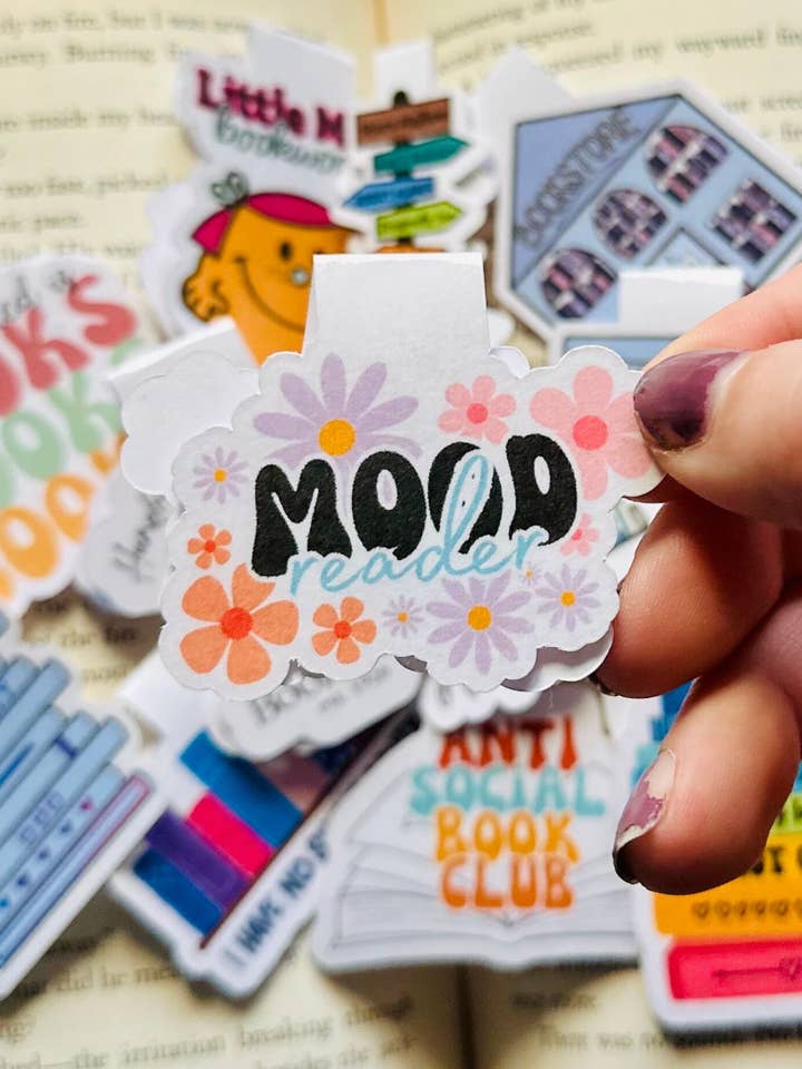 Marque-page magnétique Floral Mood Reader pour la vente par The Bookish Craft House