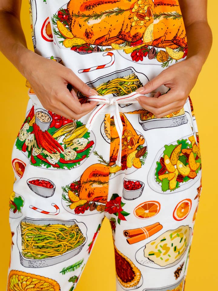 Shinesty, Inc - Wholesale Pyjamaset - Dames - The Spread | Dames Witte Thanksgiving Pajamaralls®3