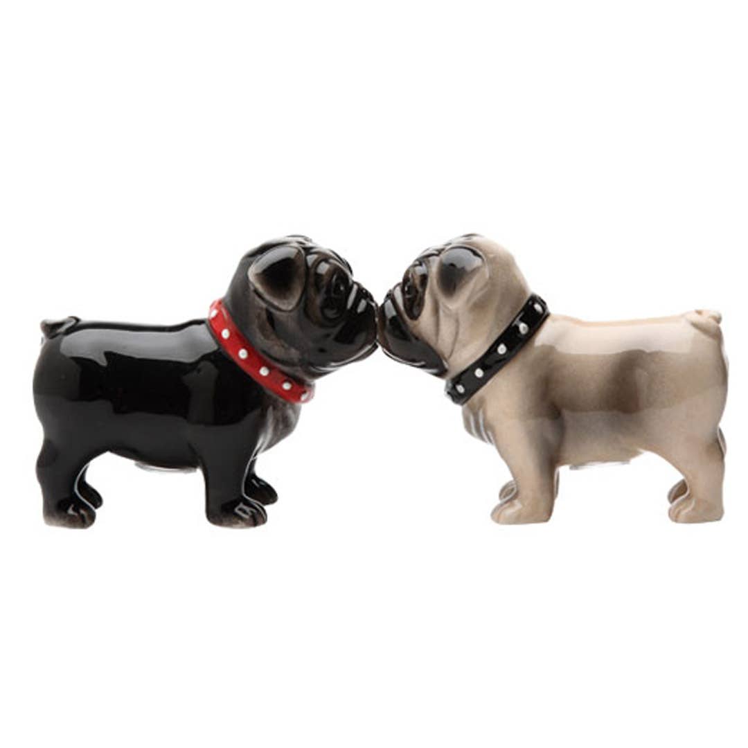 Pacific Trading - Wholesale Zout-en pepersetje - Love Pugs zout- en peperstrooier set1