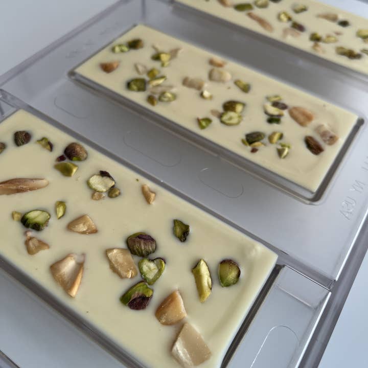 Chocs ‘N Boxes - Wholesale Chocolate Bar - 35% White Chocolate Bar with Pistachio & Pili Nuts2