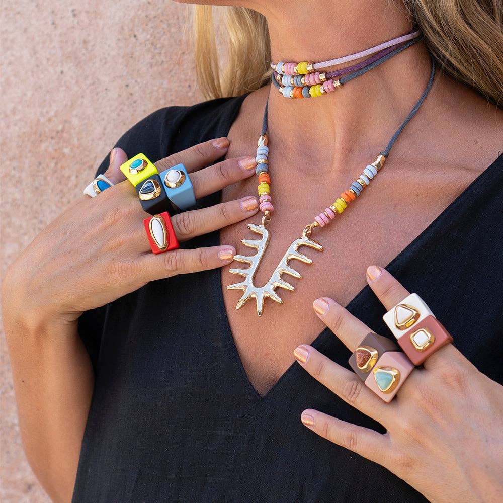 ÉMOLO - Wholesale Cocktail/Statement Ring - Coral women's ring with natural sodalite stone4