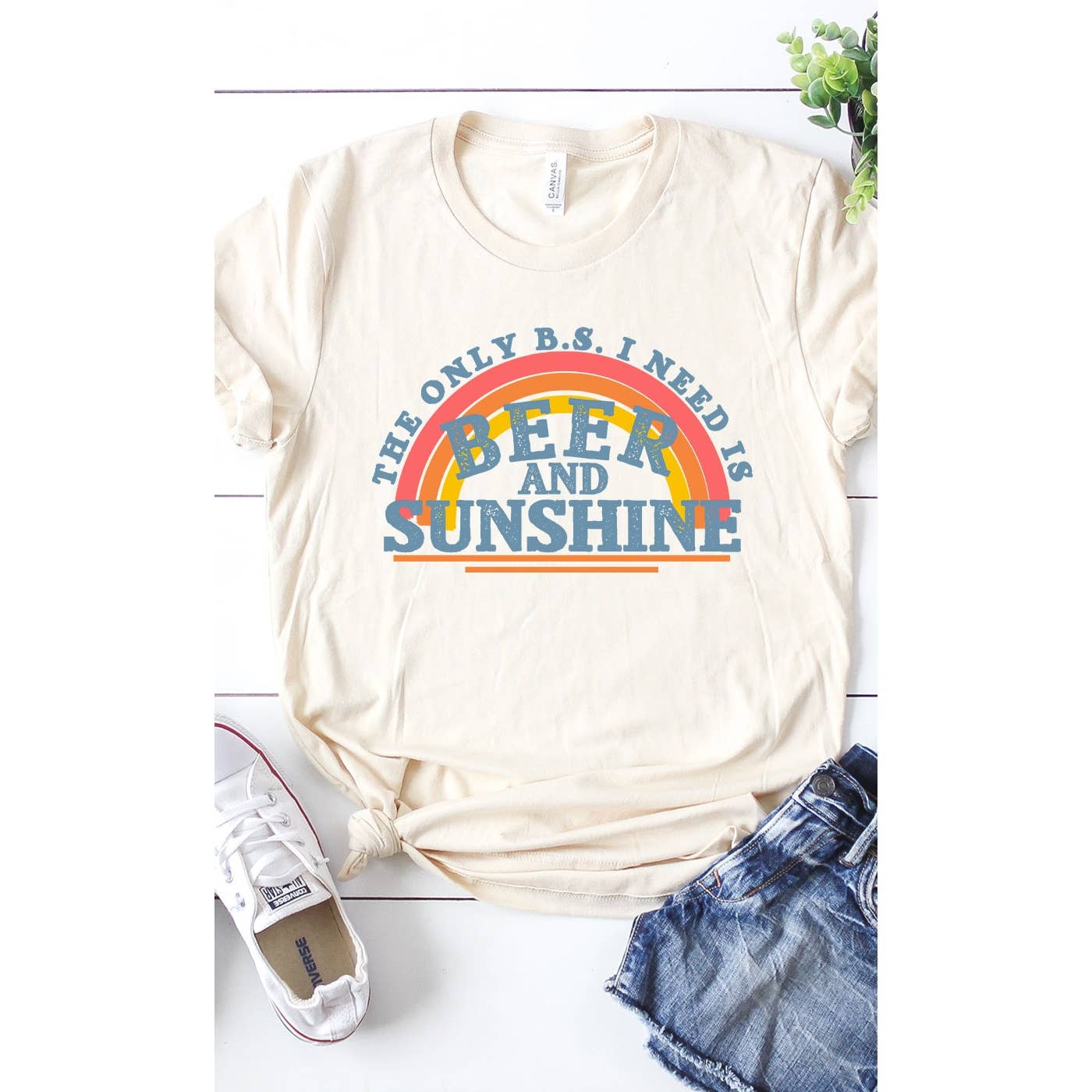 Kissed Apparel - Vendita all'ingrosso Maglietta stampata - Donna - Maglietta con grafica arcobaleno Beer and Sunshine1