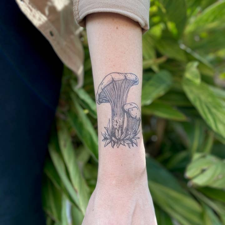 NatureTats - Wholesale Temporary Tattoo - Chanterelle Mushroom Temporary Tattoo4