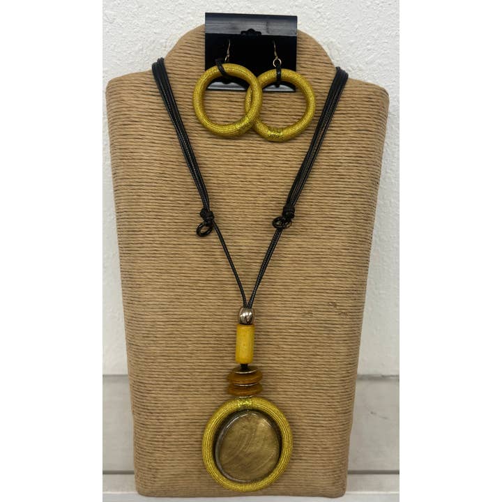 4 STRANDS BLACK ADJUSTABLE WAX CORD WITH GOLD OVAL RESIN PEN for wholesale by International Duru's