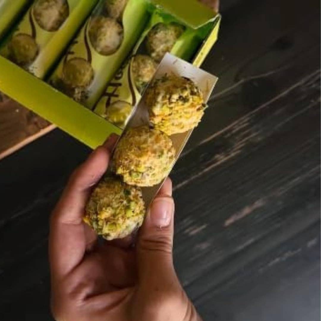 Pistest – wholesale Chocolate-covered sweets –  Dubai Kunafa Pistachio Chocolate Balls – (1 Pack x 27g)3
