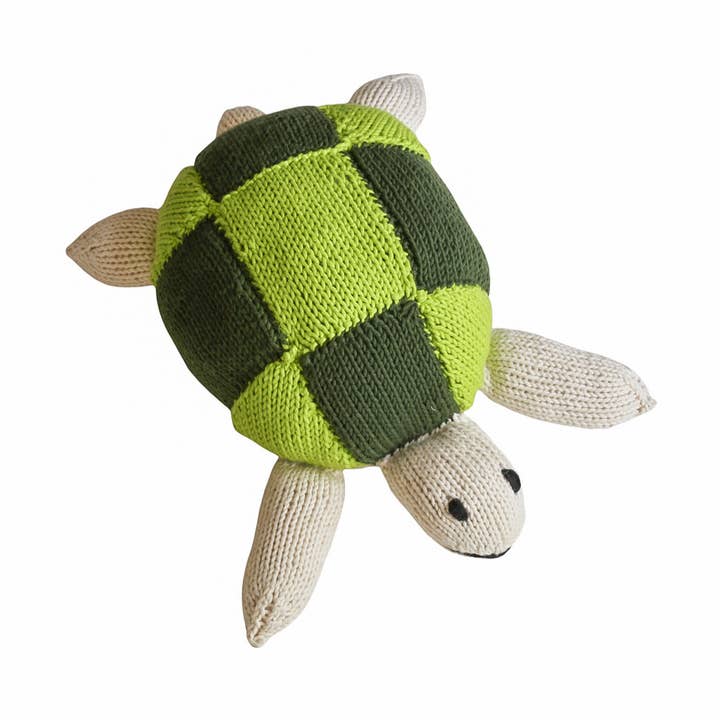 Tortue en coton biologique tricotée à la main pour la vente par The Jacaranda Collective