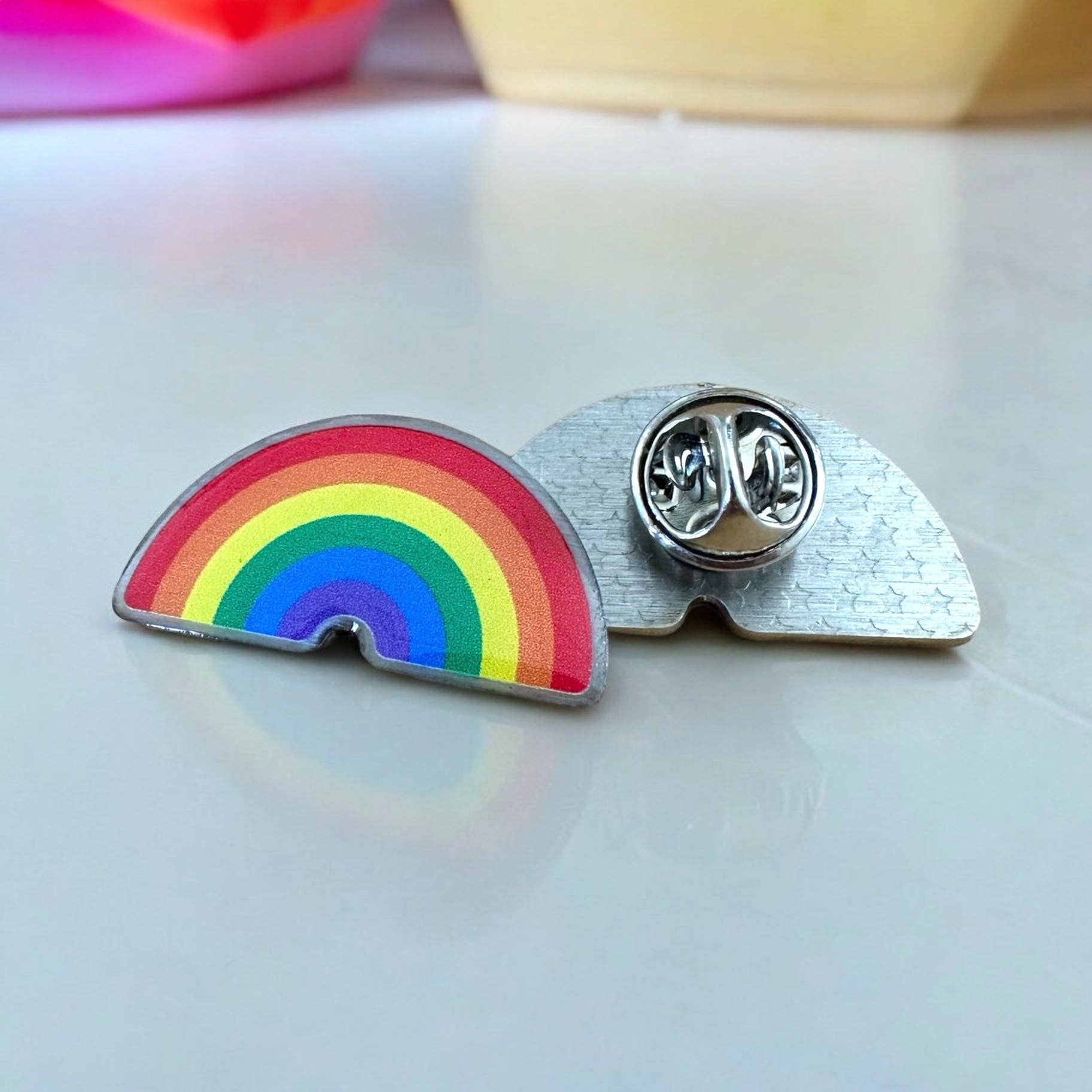 The Enamel Pin Factory – wholesale Lapel pin/button – Rainbow - Eco Enamel Pin Badge0
