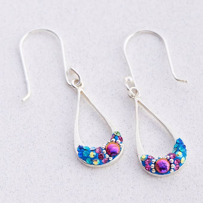 PE-8327 / CRYSTAL & SILVER PETITE LONG DROP HOOP EARRINGS for wholesale by Mosaico Jewels