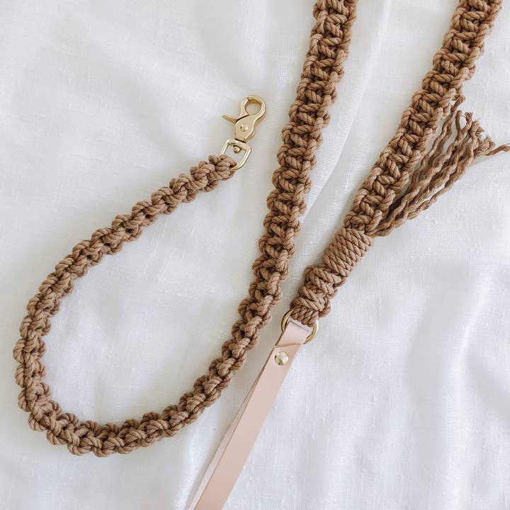 EMBER & IVORY – wholesale Hundkoppel - Hund – Macrame hundkoppel med läderhandtag - Java Brown Rope1