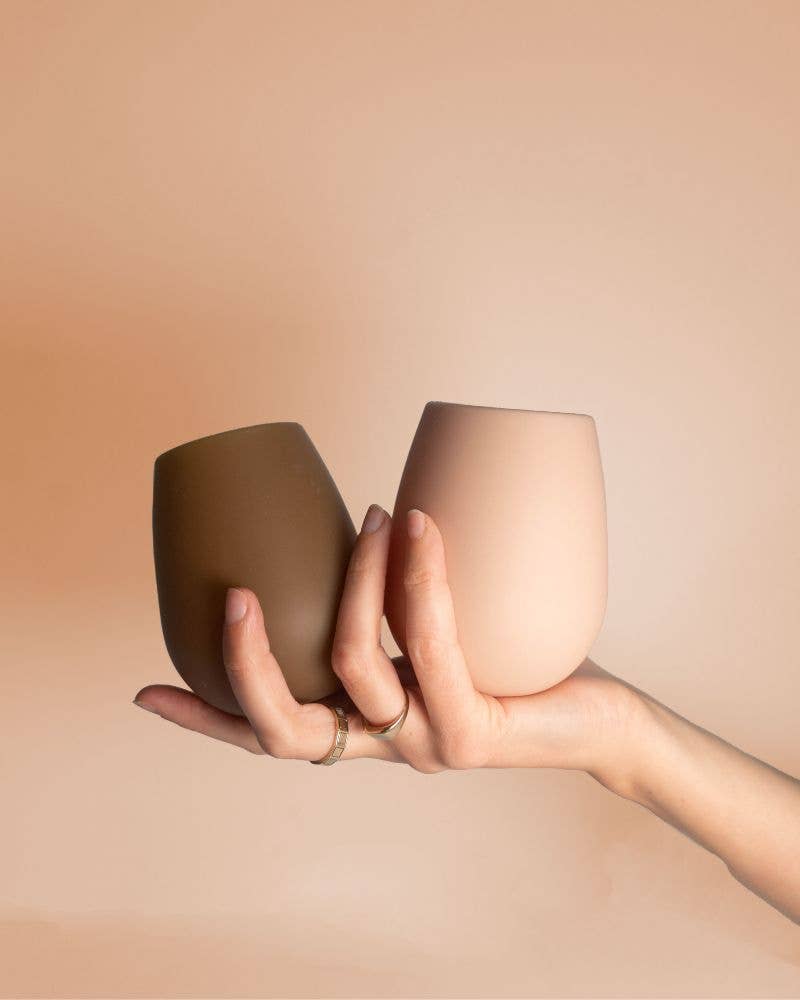 porter green | style + sustainability - Wholesale Drinking glass/cup - Latte + Donkey | Fegg | Silicone Unbreakable Glasses4