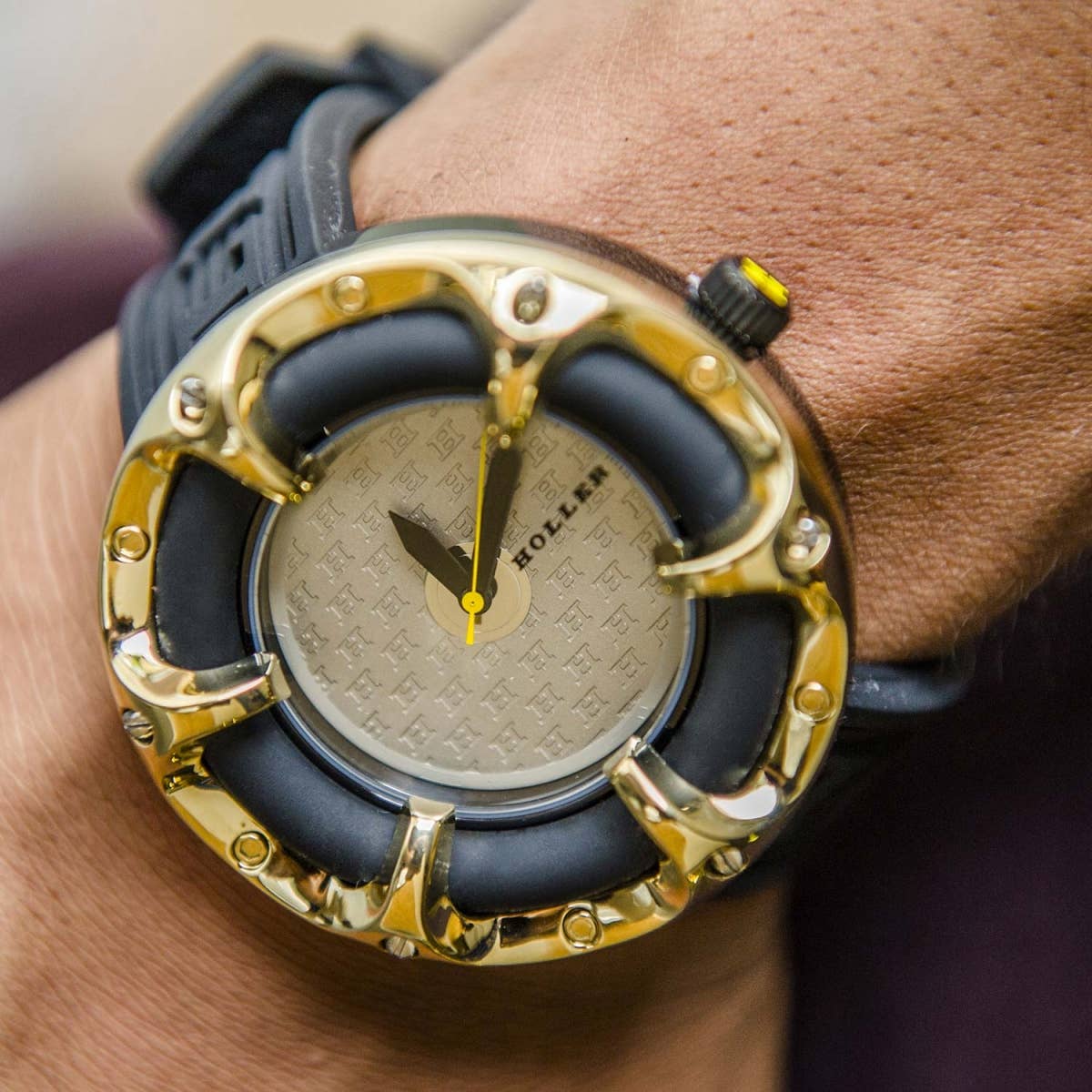 Holler - Wholesale Polshorloge - Dames - Golden World chocolade horloge HLW2456-32