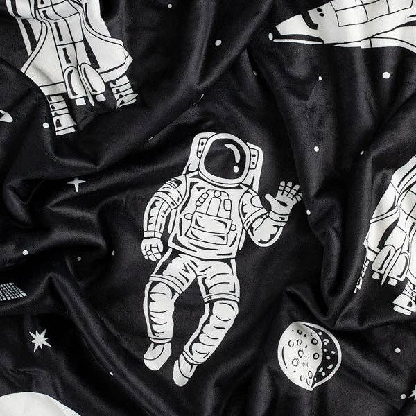 Big Blanket Co - Wholesale Throw Blanket - Original Stretch™ Blanket60