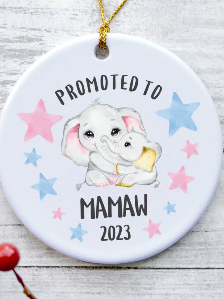 Promosso a Mamaw 2023 Ornament, Mamaw 2023 Gift per la vendita all'ingrosso da parte di It's So Perfect