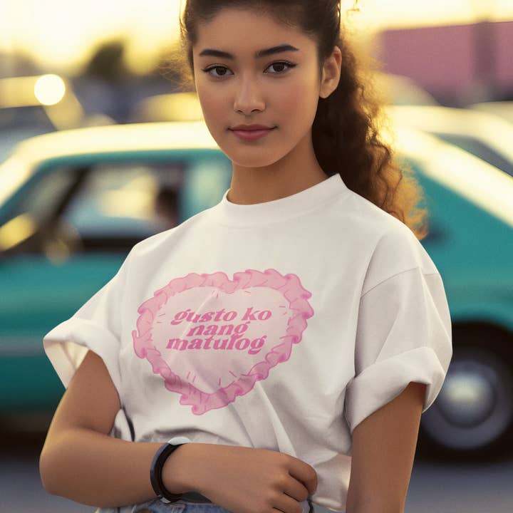 amarieacreates - Wholesale Screen printed t-shirt – Women′s - Gusto Ko Nang Matulog Graphic Top