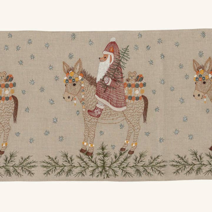 Coral & Tusk - Wholesale Table Runner - Christmas Donkey Table Runner8