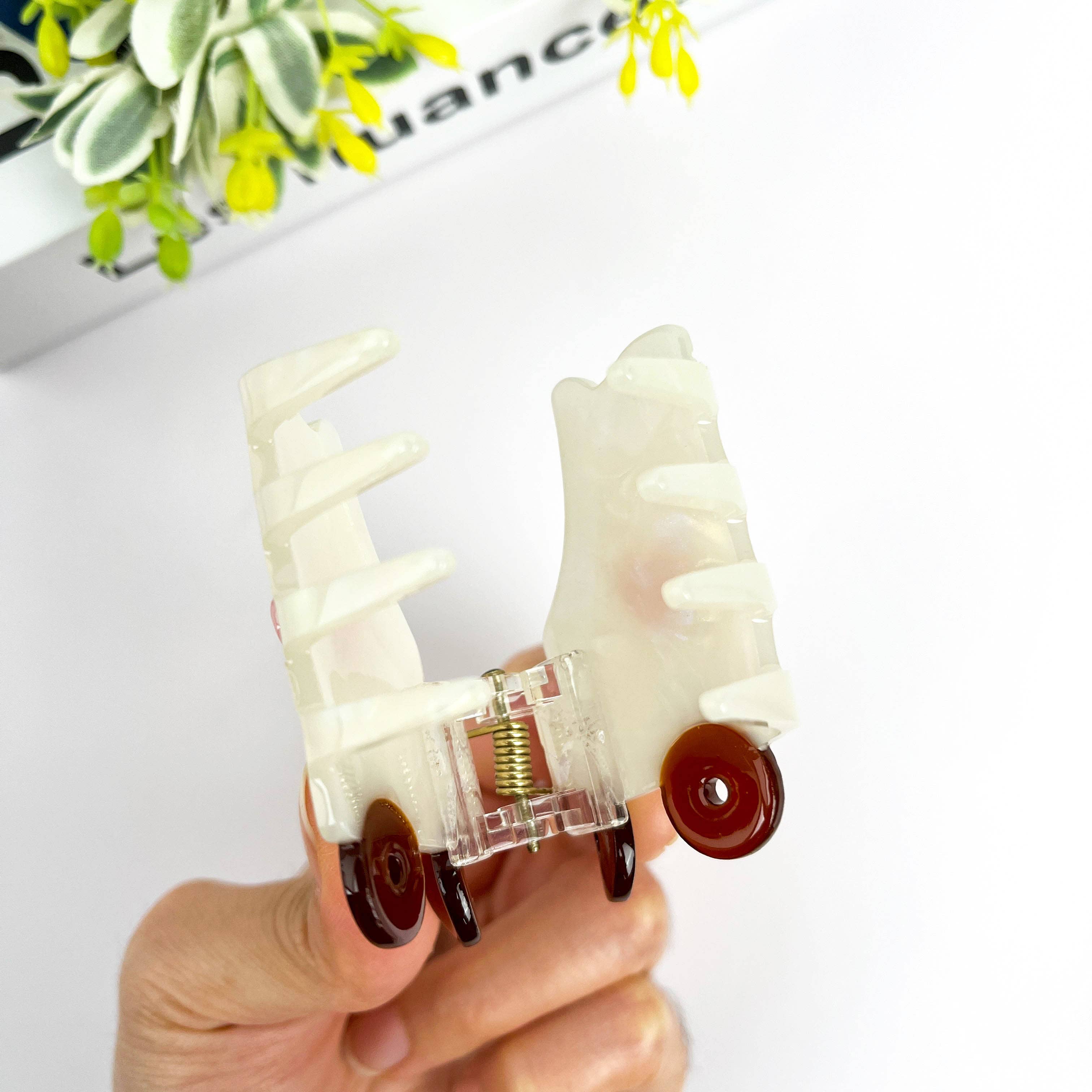 TheDivaSoap - Wholesale Hair Clip - Women's - Roller Skate Hair Clip,Acetate Creative Gift Hair Claw4