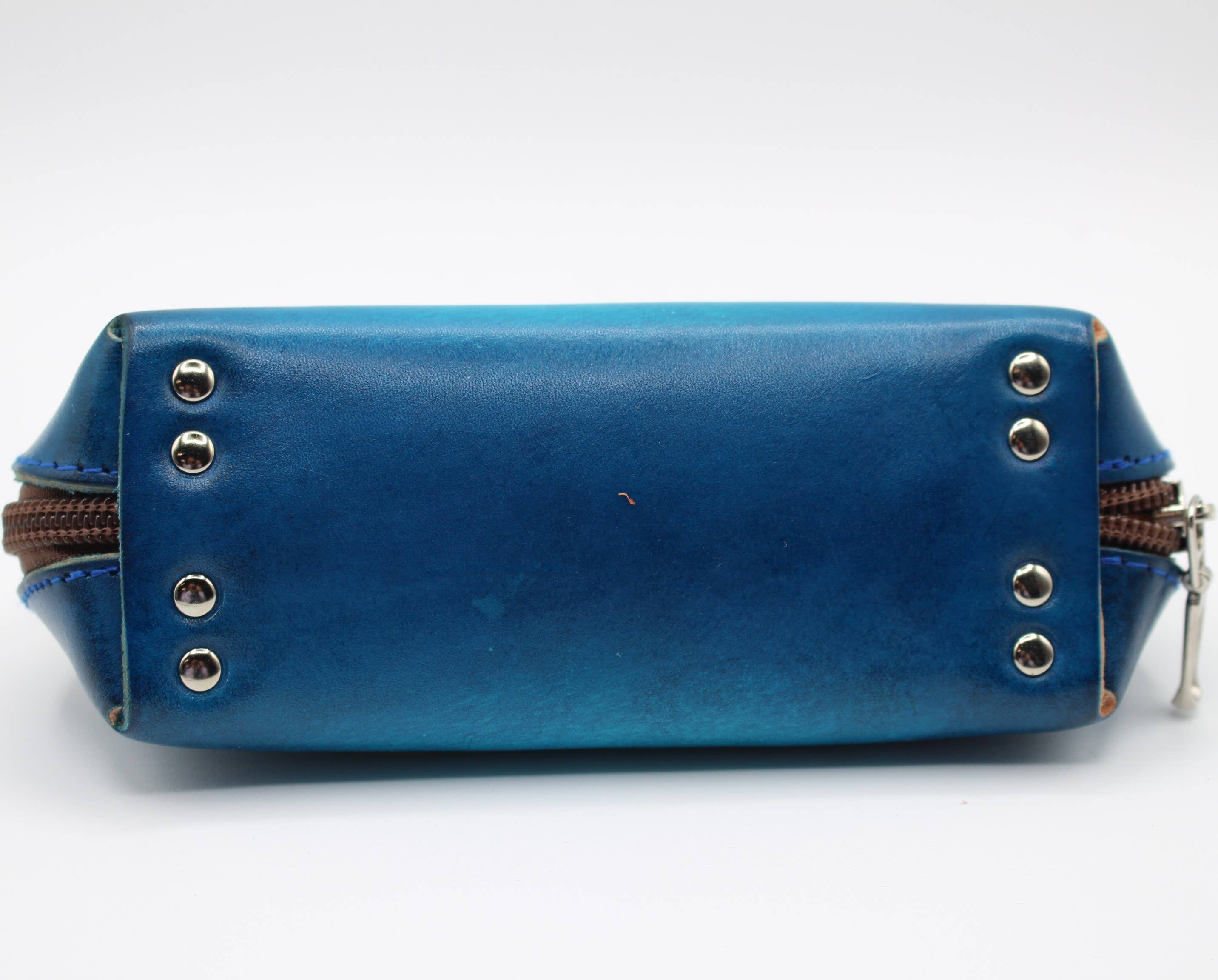 Sunflower Handmade leather inc - Vente Étui et rangement pour lunettes – femme - lunettes de soleil en cuir étui à cosmétiques fleur d'hibiscus9