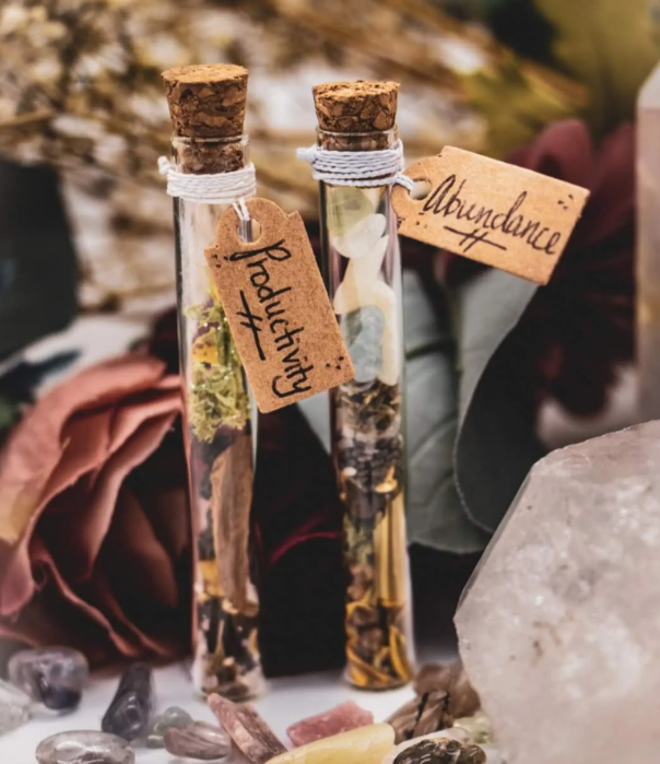 The Pleiadian Altar - Wholesale Meditation Supplies - Abundance Spell Vial1