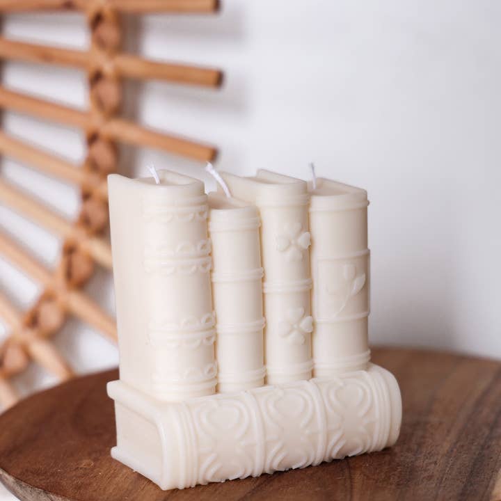 Gestapelte Bücher und andere Ergebnisse für lieblingsbuch buchhändler im Großhandel. Kostenlose Rücksendungen und 60-Tage-Zahlungsziel auf Faire im Trend auf Faire.