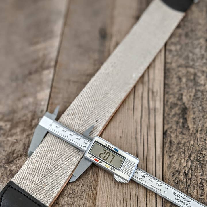 HomeTown Knives. – Engroshandel Strop – Strop StraightRazor funktionalening3