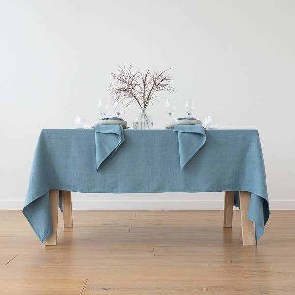 LinenMe - Wholesale Tablecloth - Linen Tablecloth Stone Blue Lara2